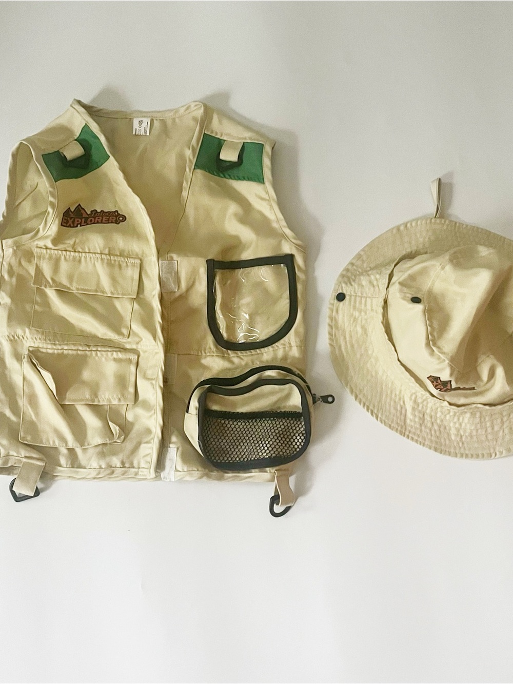 Explorer/Safari/Archeologist Kids Halloween Costume - Size 4T-8